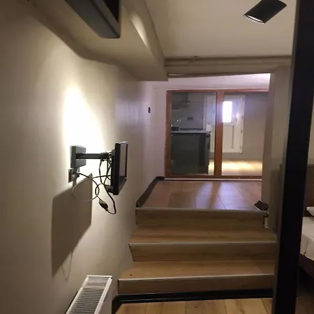 Apartment Old One